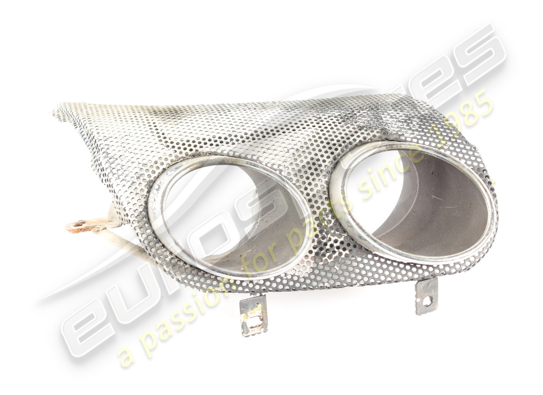 GEBRAUCHTE Maserati RH AUSPUFFABDECKUNG . TEILENUMMER 670104468 (1)