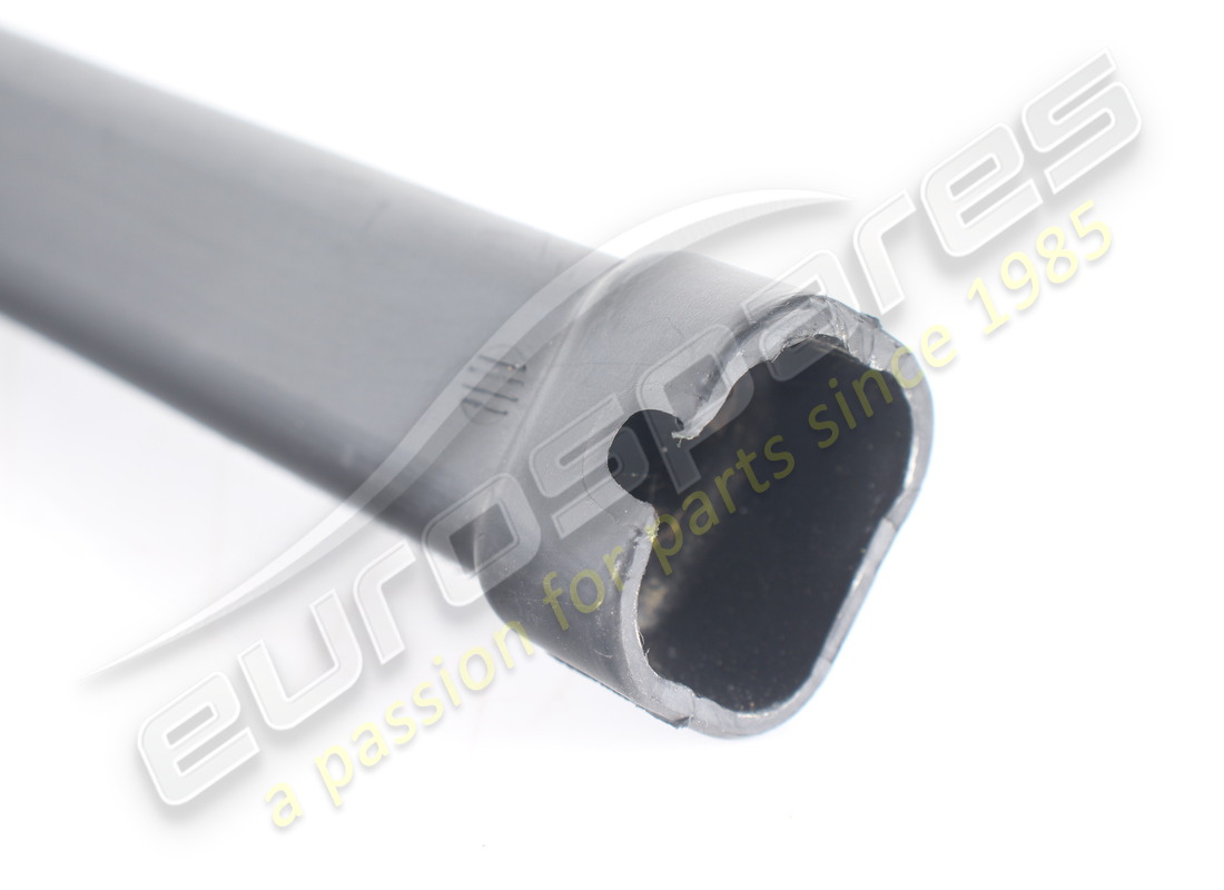 gebrauchter lamborghini wasserablaufschlauch. teilenummer 4t7825597 (2)