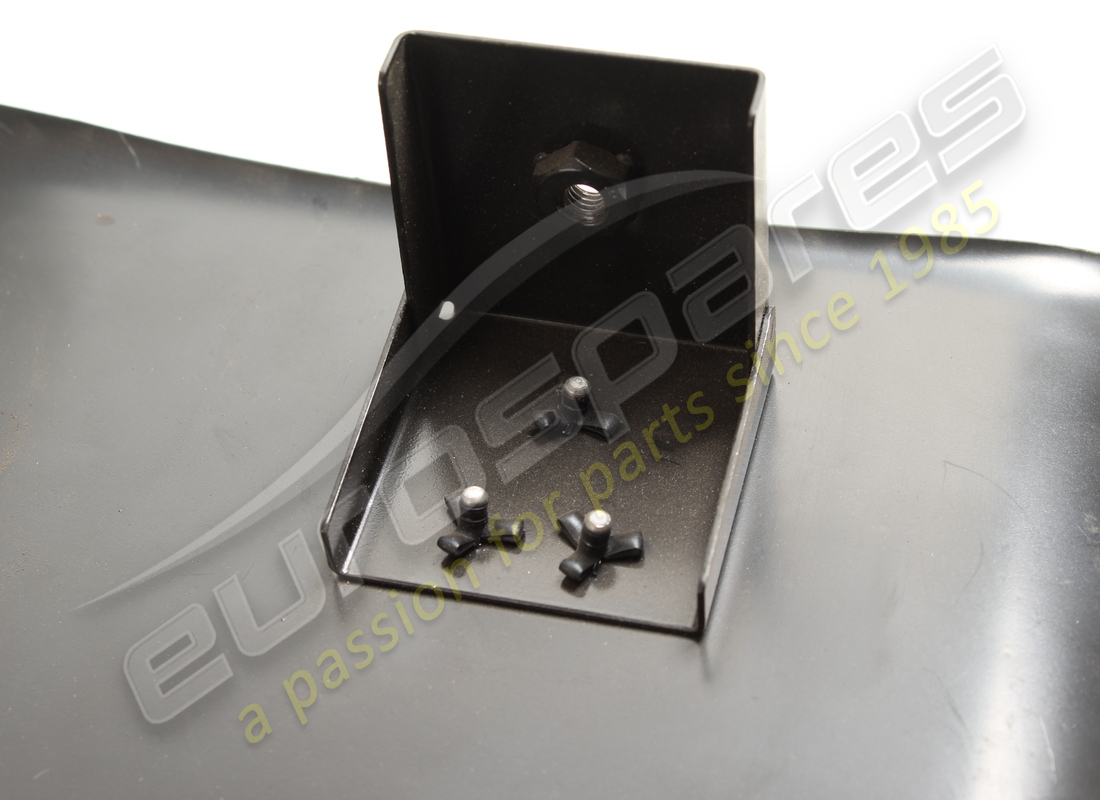 neuer ferrari steinschutz hinten rechts. teilenummer 68576000 (3)