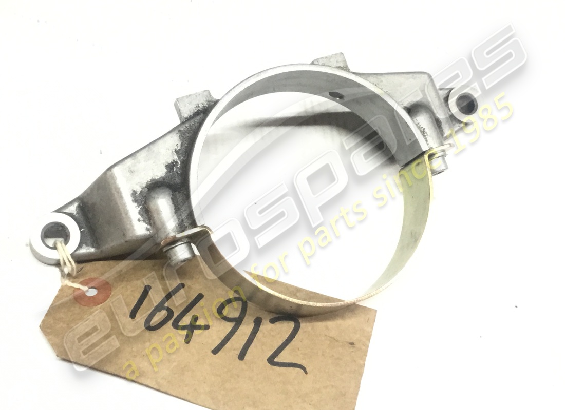 GEBRAUCHTE Ferrari RESERVOIRHALTERUNG. TEILENUMMER 164912 (1)