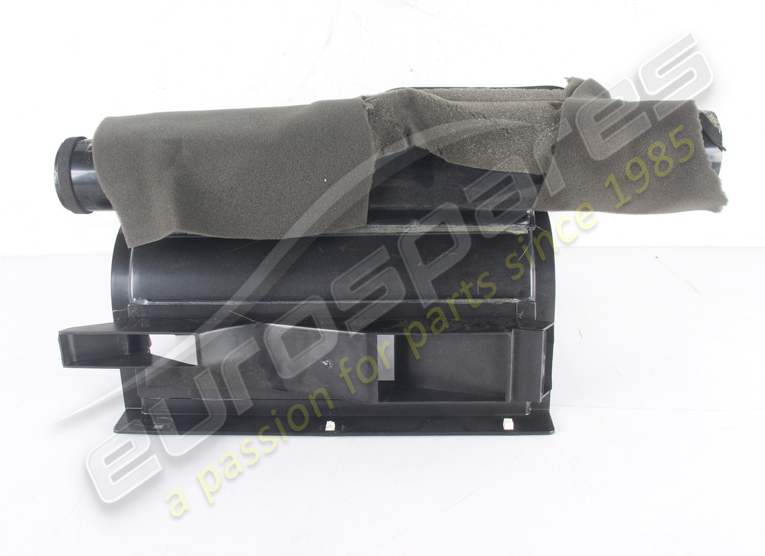 GEBRAUCHTER FERRARI LUFTDIFFUSOR. TEILENUMMER 62189500 (2) gebrauchter ferrari luftdiffusor. teilenummer 62189500 (2)