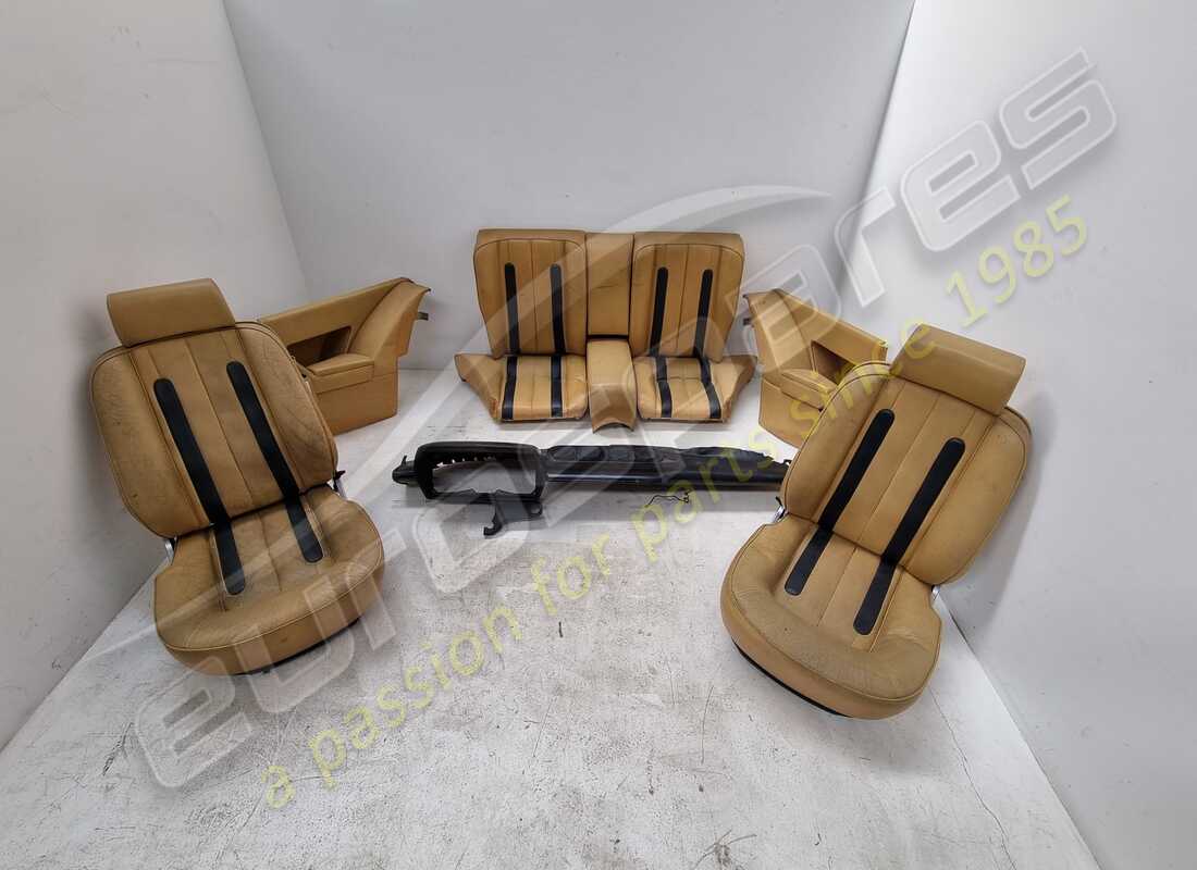 gebraucht ferrari komplette innenausstattung in creme. teilenummer 900114691 (1)