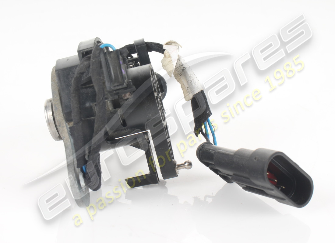 GEBRAUCHT FERRARI KOMPLETTE VERRIEGELUNGSMONTAGE. TEILENUMMER 82343400 (2) gebraucht ferrari komplette verriegelungsmontage. teilenummer 82343400 (2)