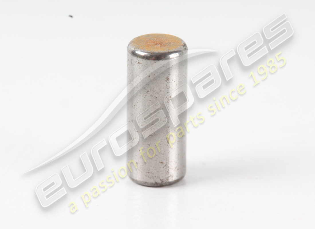 neuer maserati dübel. teilenummer 311020312 (1)