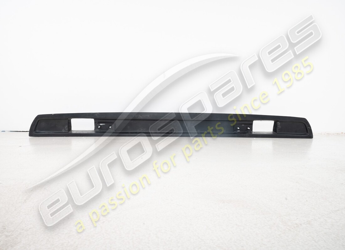 neuer ferrari heckstoßstange. teilenummer 2573650200 (2)
