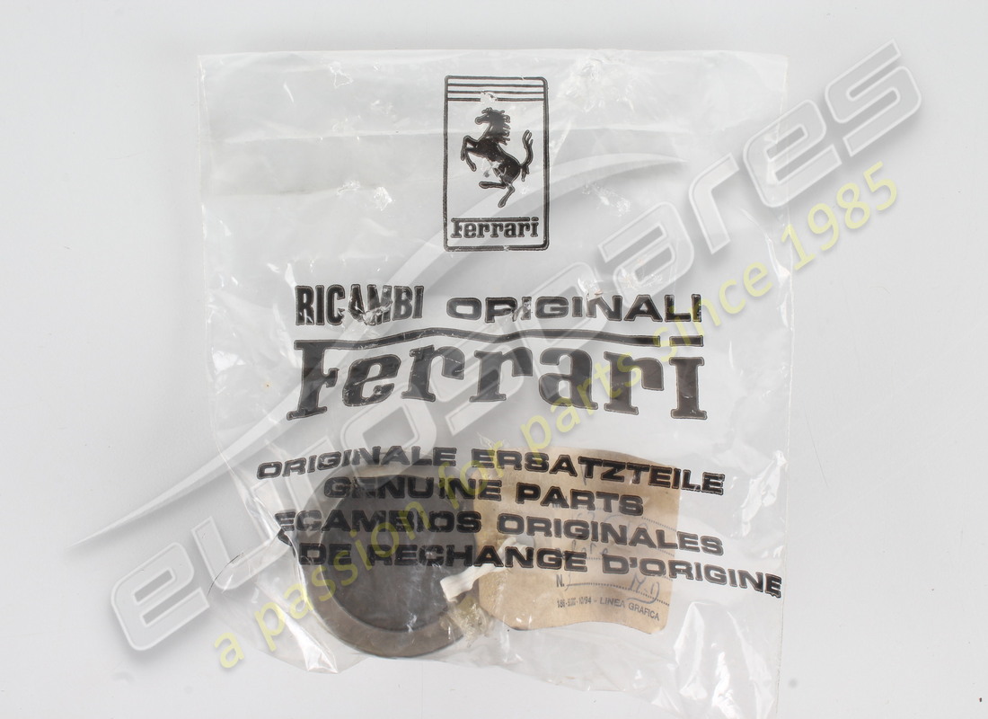 neuer ferrari rollenkäfig. teilenummer 157618 (2)