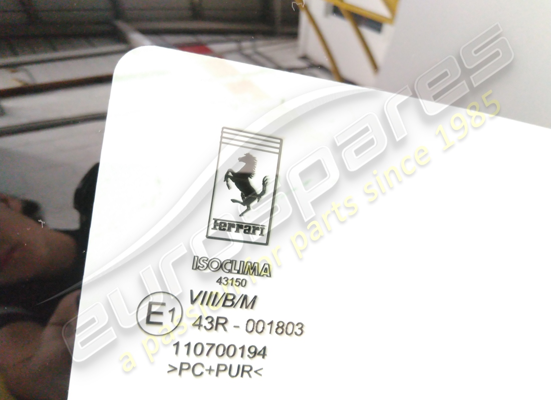 neu (anderes) ferrari linkes hinten-keitenlicht. teilenummer 82989000 (3)