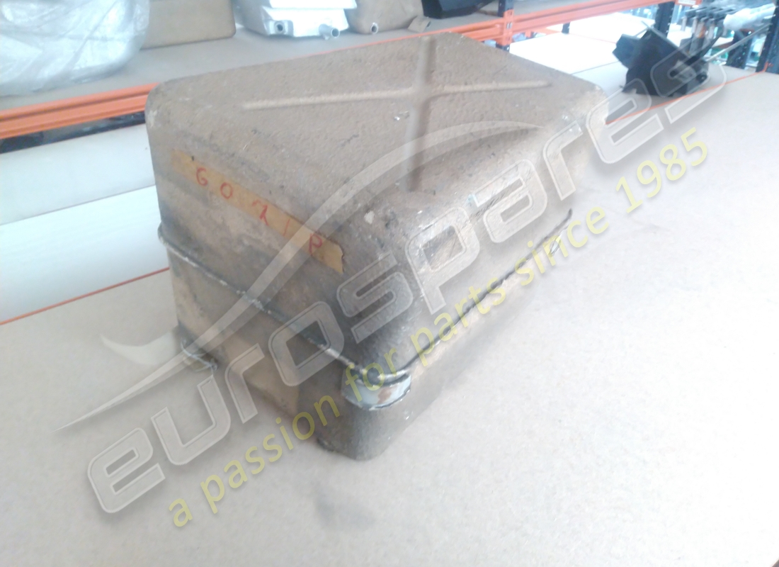 neuer ferrari linker kraftstofftank. teilenummer 820883 (3)