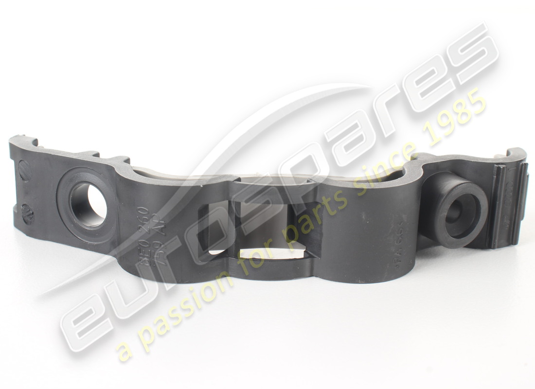 neuer lamborghini support. teilenummer 8e0260759ap (1)