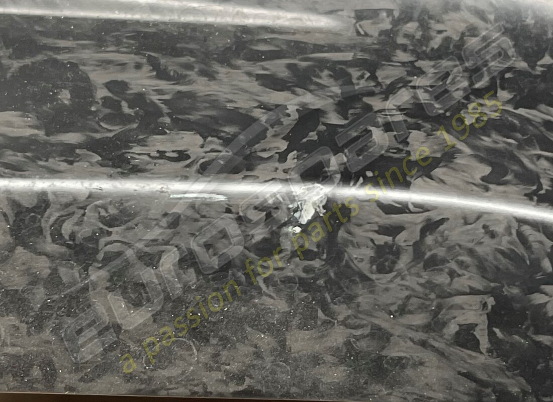 GEBRAUCHT LAMBORGHINI ABDECKUNG MOTORRAUM PERF. TEILENUMMER 4T0863081K (3) gebraucht lamborghini abdeckung motorraum perf. teilenummer 4t0863081k (3)