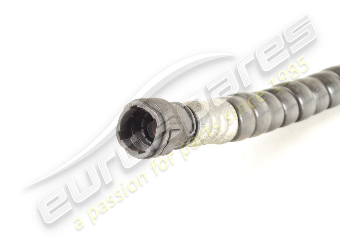 GEBRAUCHTES FERRARI ROHR UNTER DEM BODEN. TEILENUMMER 82890400 (2) gebrauchtes ferrari rohr unter dem boden. teilenummer 82890400 (2)