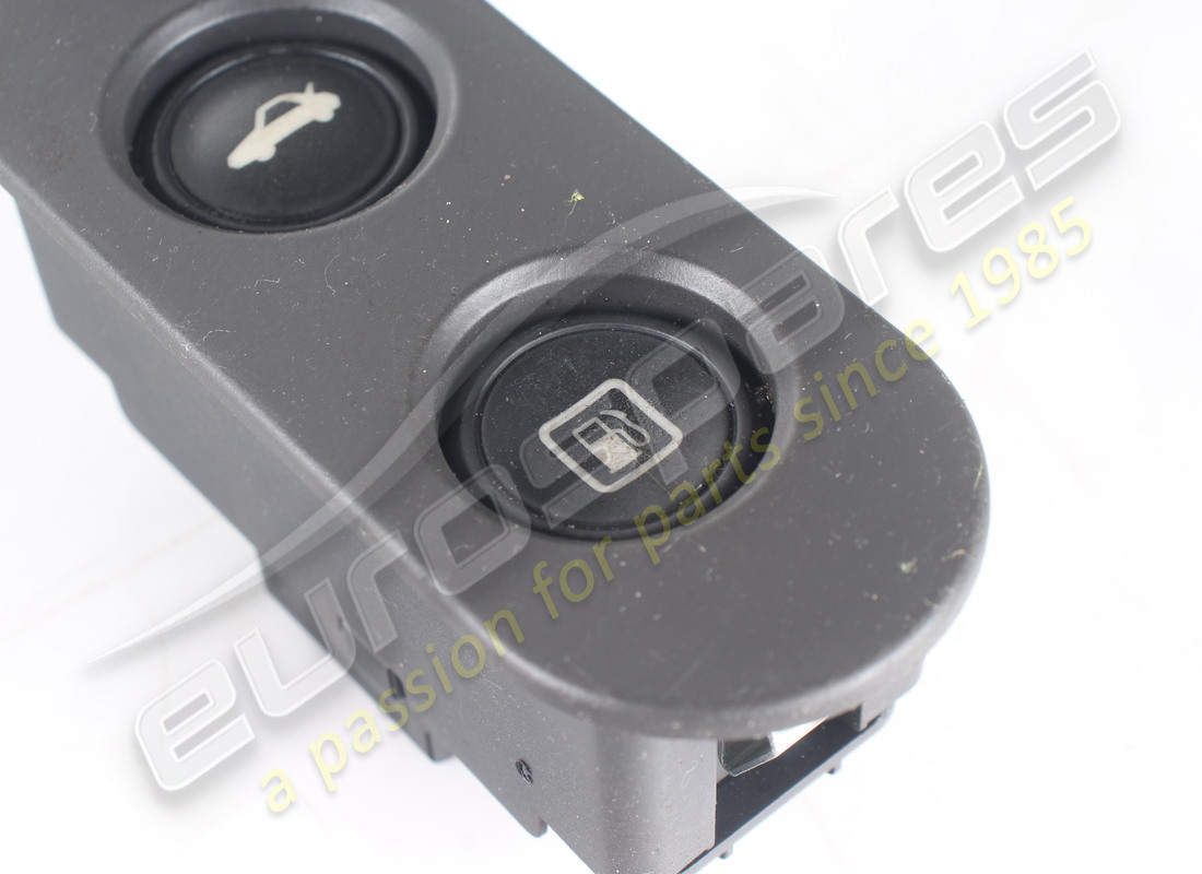 gebraucht ferrari kofferraumhaube und tankdeckel rel. teilenummer 72676419 (3)