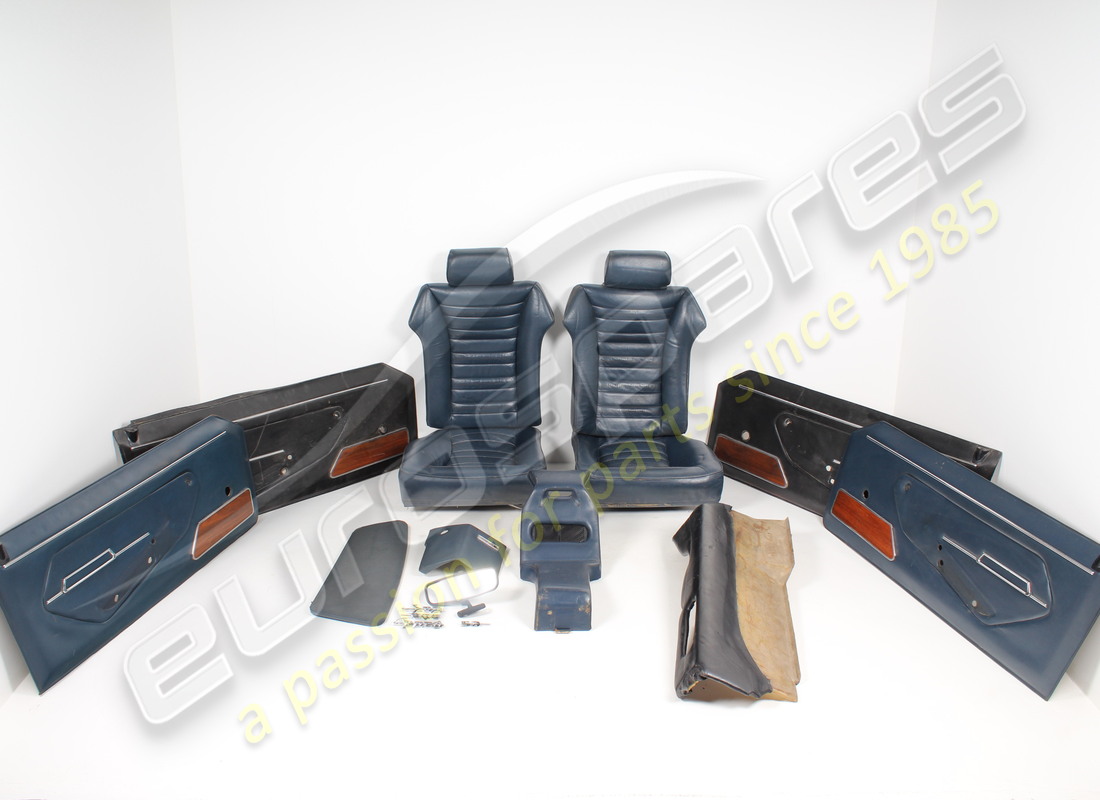gebraucht lamborghini komplette innenausstattung in blau. teilenummer 001147539 (2)