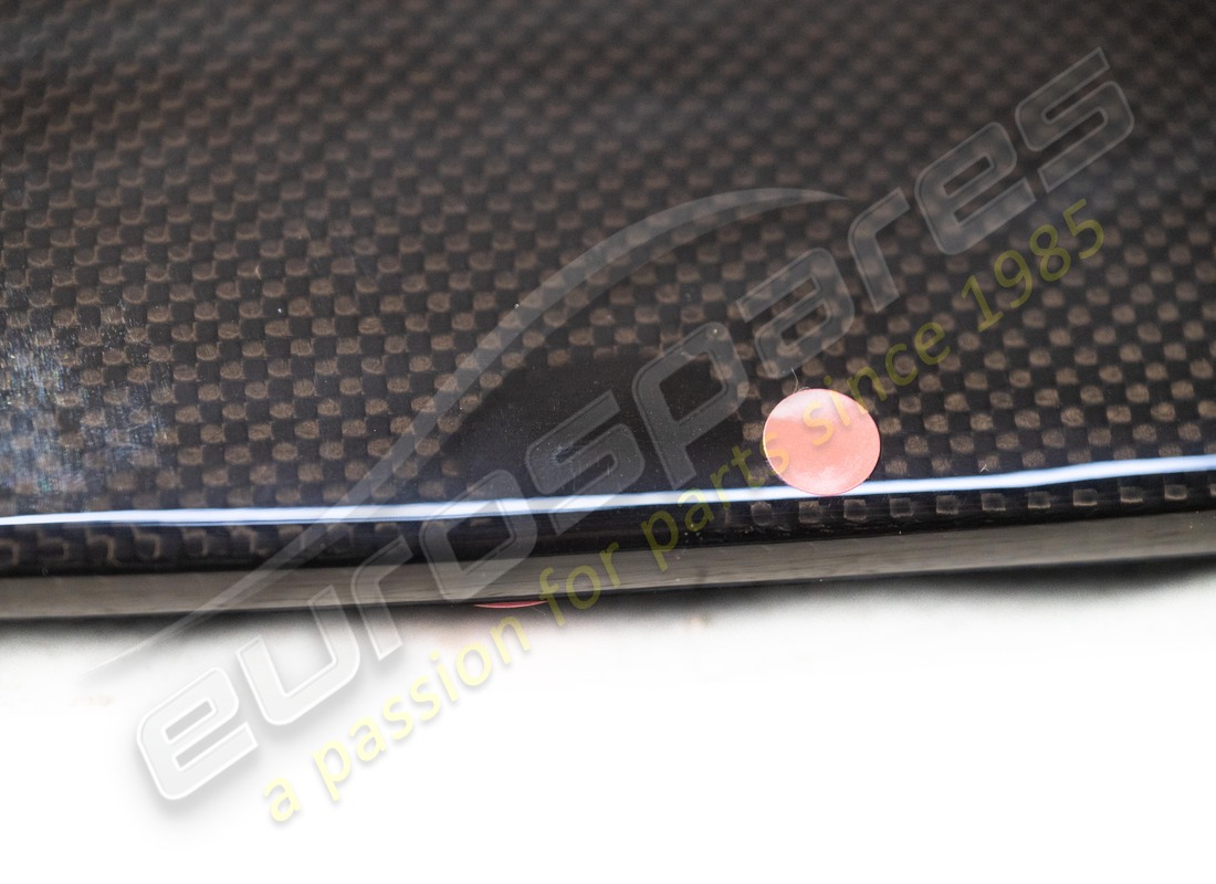 gebrauchter ferrari frontspoiler aus kohlefaser. teilenummer 963231 (3)