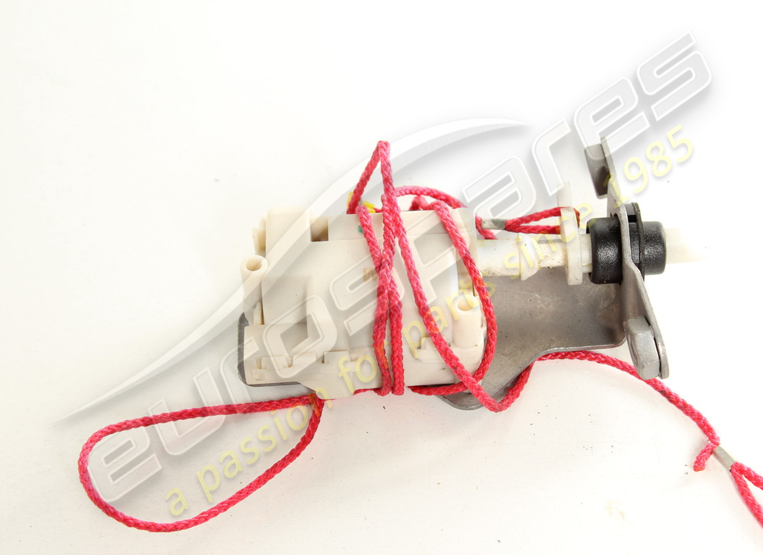 verwendeter ferrari stellantrieb. teilenummer 85143200 (2)