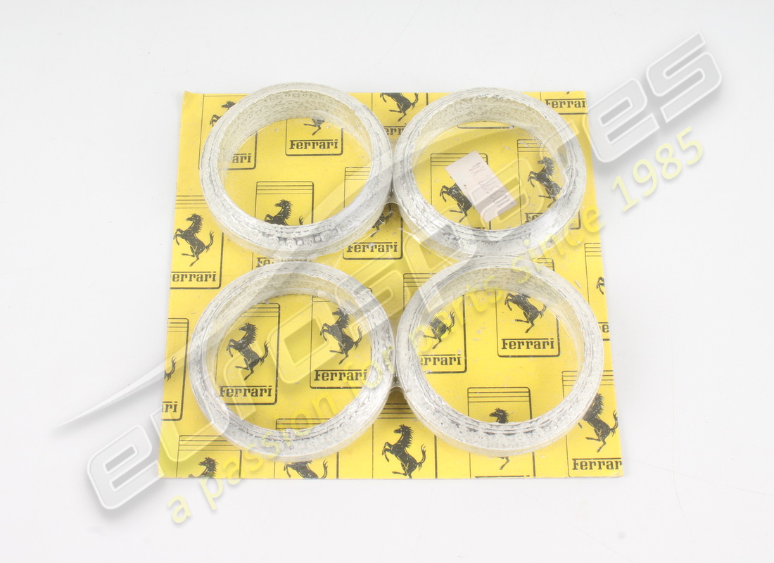neuer ferrari auspuffring (64x51x17). teilenummer 146698 (1)