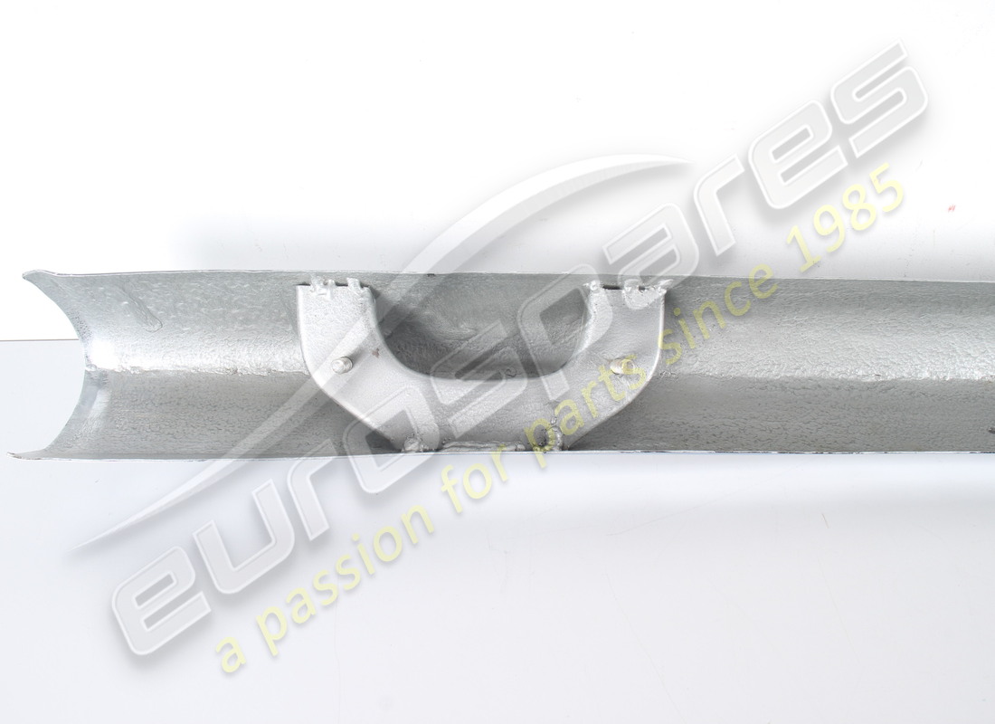 NEUER FERRARI 275GTB HINTERER MITTELSTOßSTANGE. TEILENUMMER 20401709 (3) neuer ferrari 275gtb hinterer mittelstoßstange. teilenummer 20401709 (3)