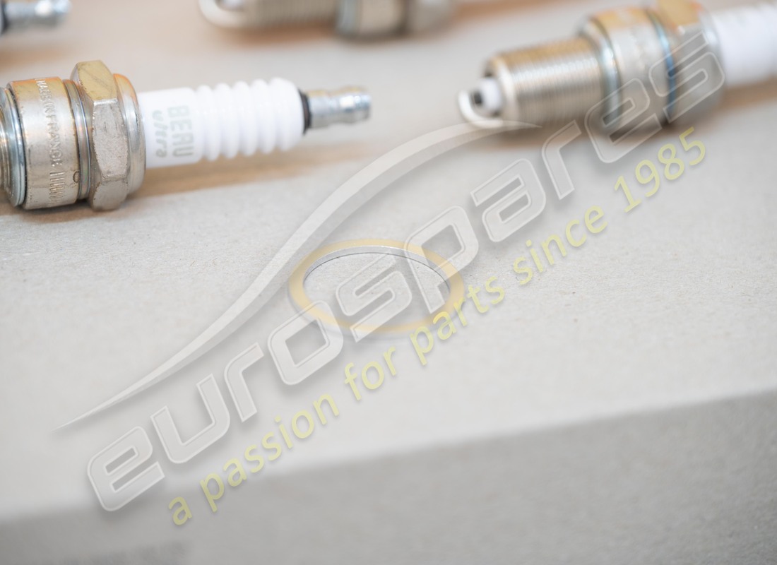 NEUES PORSCHE WARTUNGSSET - - FÜR - REGELMÄSSIGE WARTUNG - BEINHALTET: TEILENUMMER 95110093000 (3) neues porsche wartungsset - - für - regelmässige wartung - beinhaltet: teilenummer 95110093000 (3)