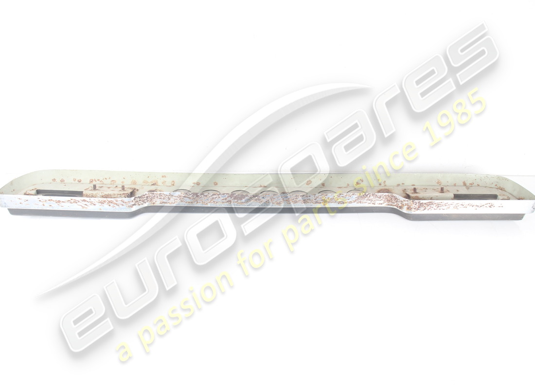 gebrauchter ferrari hinterer stoßstange. teilenummer 40018004 (3)