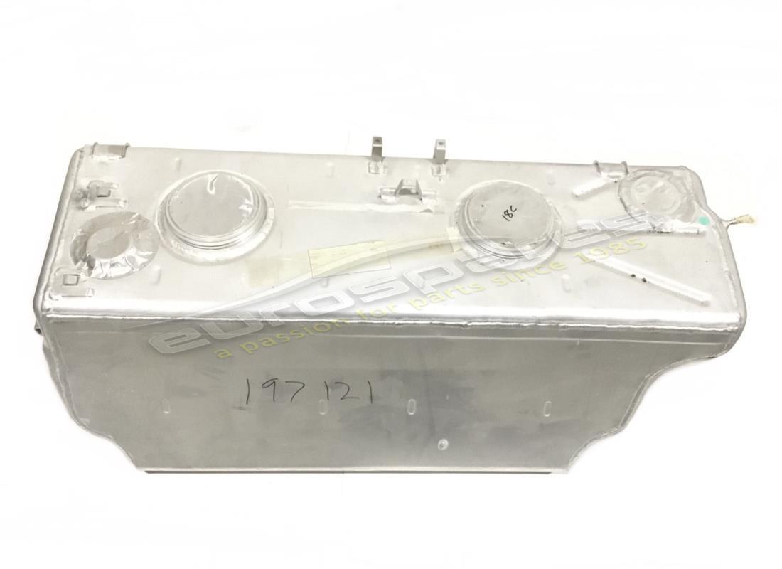 neuer maserati kraftstofftank. teilenummer 197121 (1)