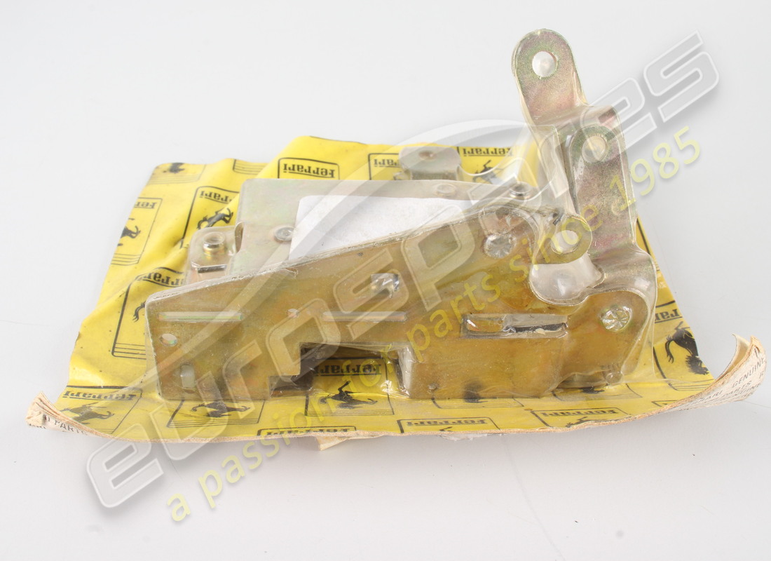 neues ferrari türschloss links. teilenummer 61775500 (2)