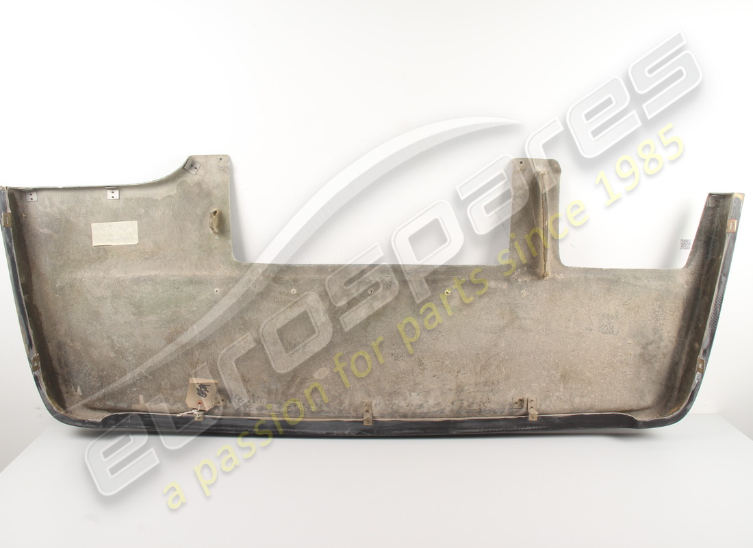neuer ferrari spoyler. teilenummer 61691900 (2)