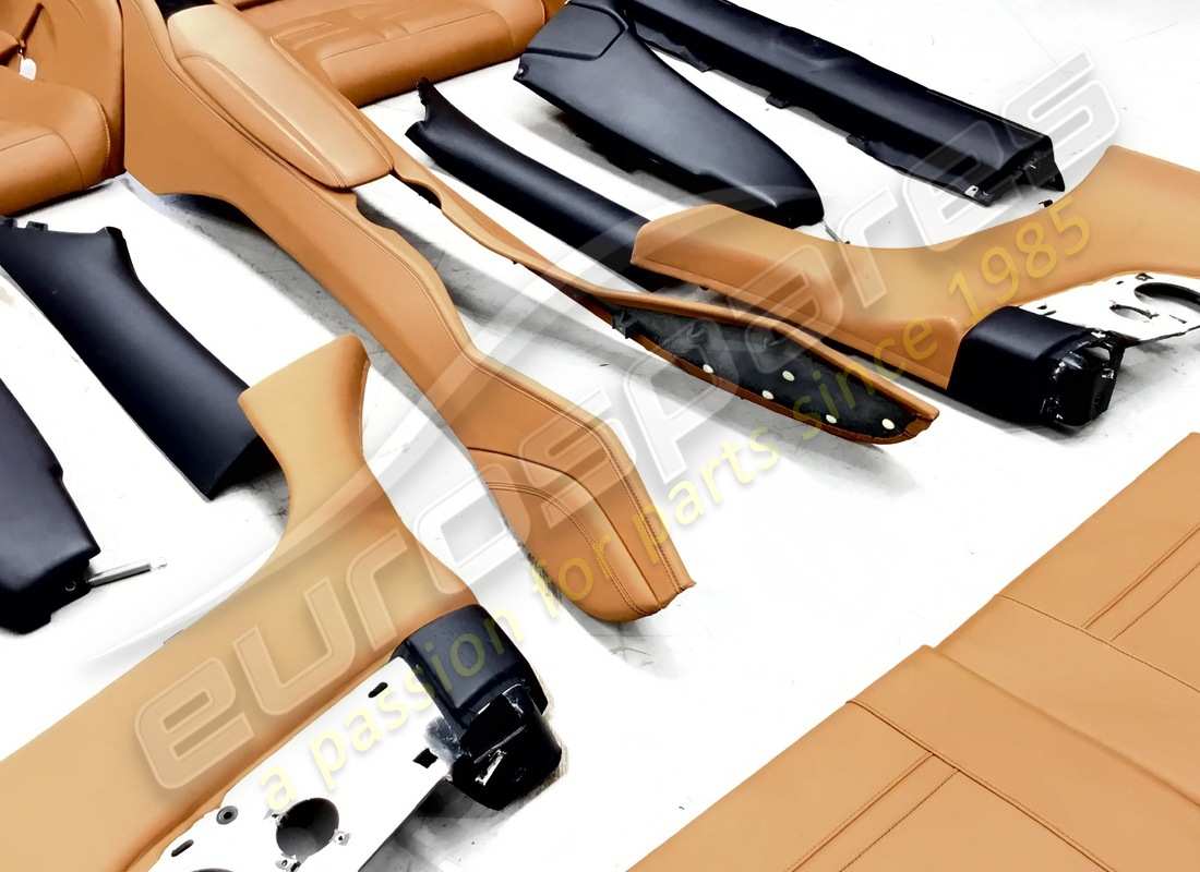 gebraucht eurospares california t innenausstattungssatz. teilenummer eap1373863 (4)