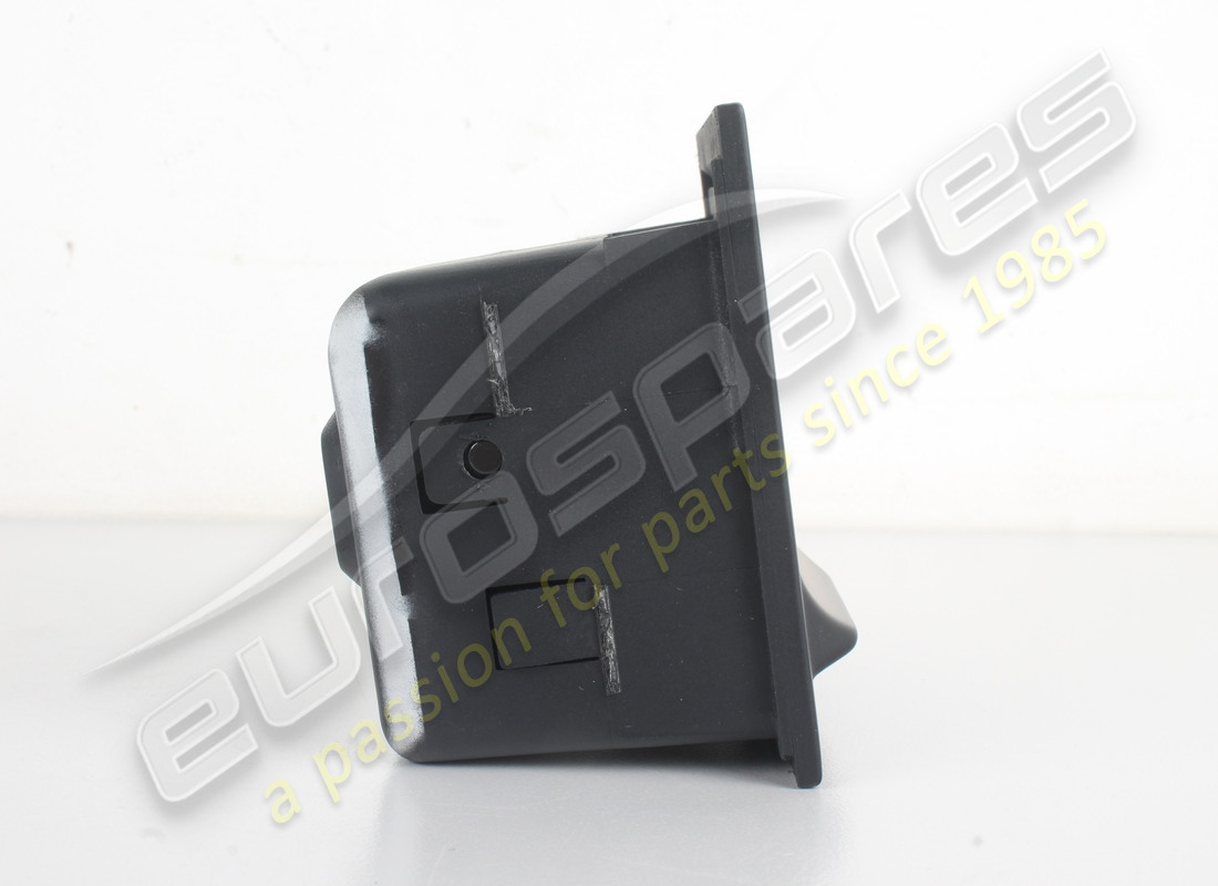 neuer ferrari aschenbecher. teilenummer 65471400 (3)