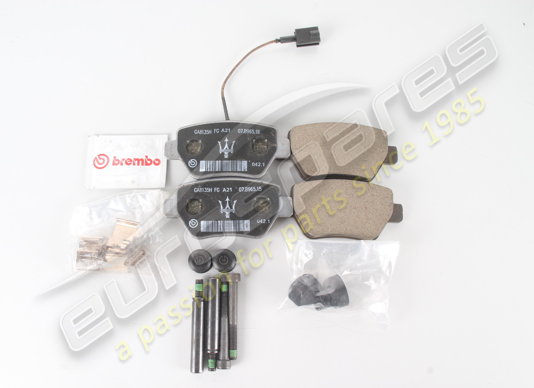 neues maserati hinten bremsbelagsatz set. teilenummer 673010327 (1)