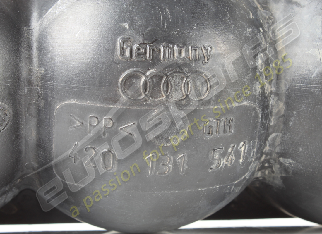 VERWENDETER Lamborghini VAKUUMTANK. TEILENUMMER 420131541 (1) VERWENDETER Lamborghini VAKUUMTANK. TEILENUMMER 420131541 (1)