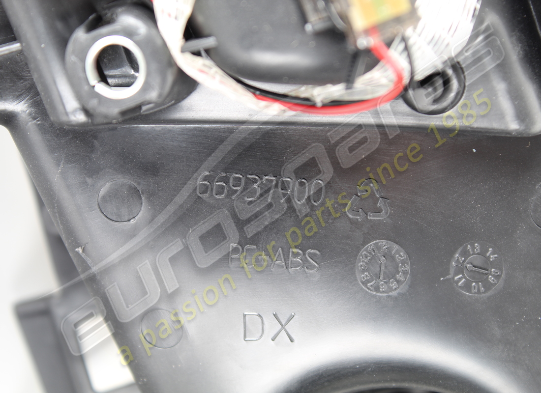 NEU MASERATI KOMPLETTER RECHTER HINTERER GRIFF FÜR TÜR. TEILENUMMER 980139377 (3) neu maserati kompletter rechter hinterer griff für tür. teilenummer 980139377 (3)