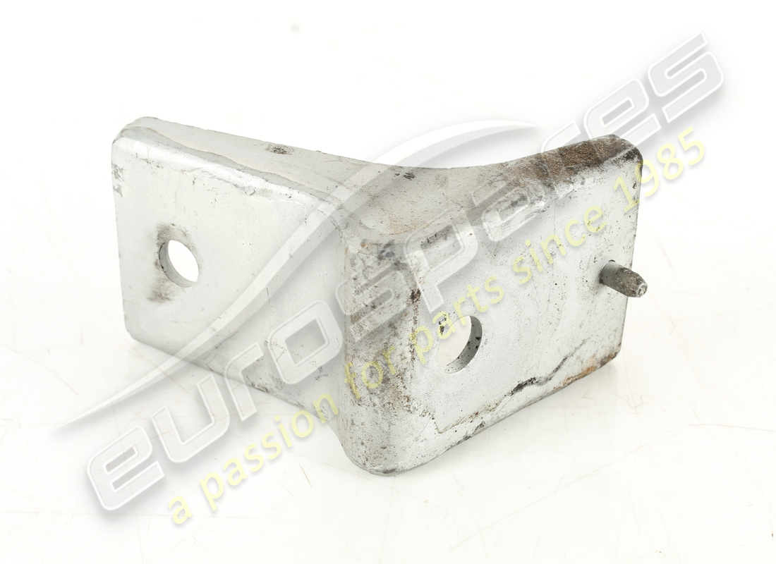 gebrauchte maserati befestigungshalterung für kraftstofftank. teilenummer 184297 (3)