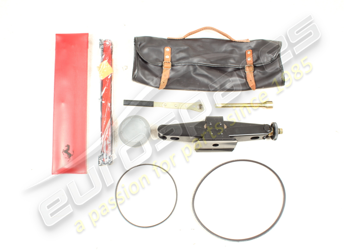 neues ferrari werkzeugkit. teilenummer 138884 (1)