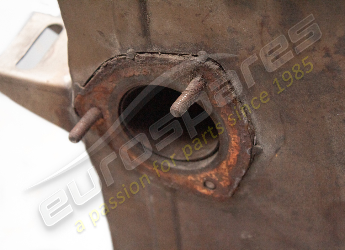 gebrauchter lamborghini schalldämpfer (baugruppe). teilenummer 004430979 (3)