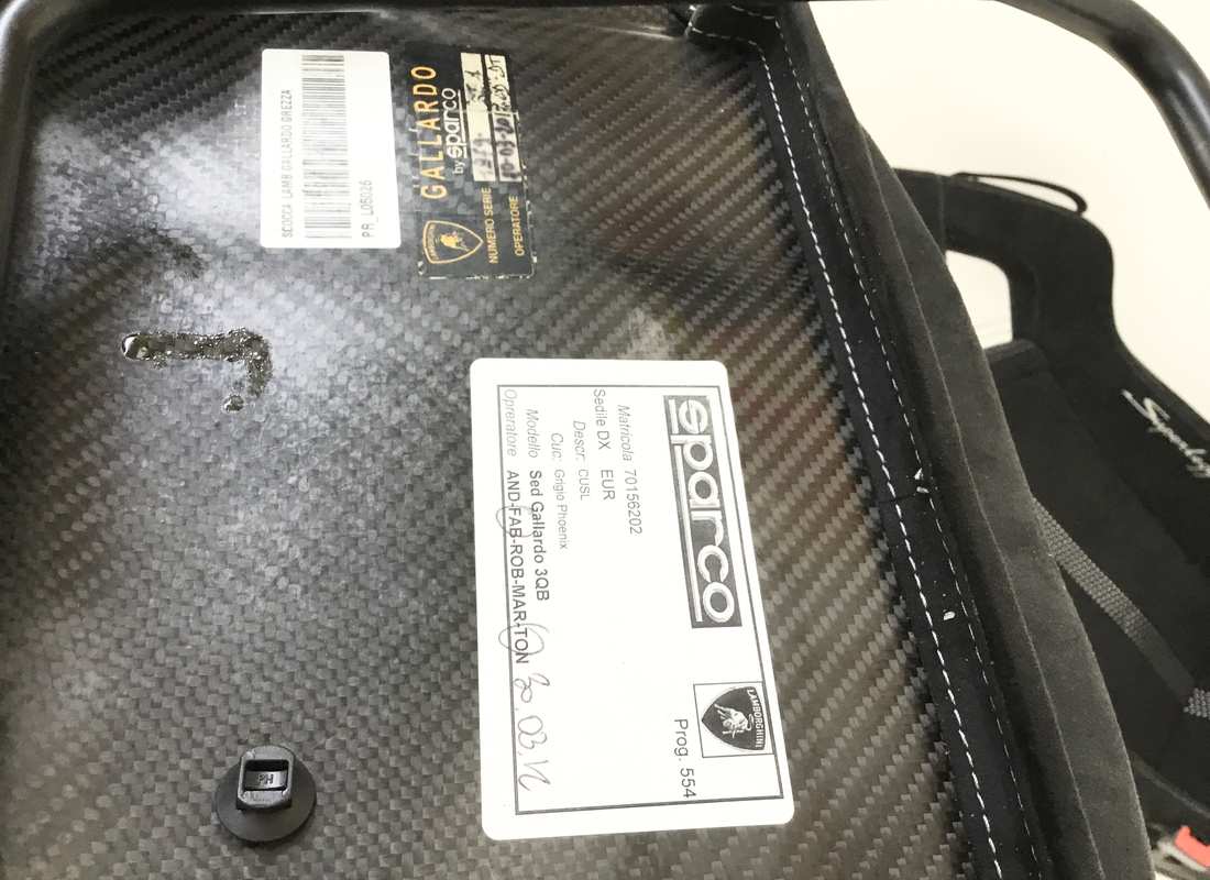 NEUER LAMBORGHINI LP 570 RHD SUPERLEGGERA SITZE. TEILENUMMER 4038606712SL (13) neuer lamborghini lp 570 rhd superleggera sitze. teilenummer 4038606712sl (13)