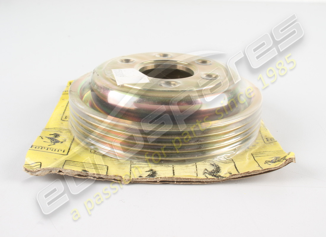neue ferrari riemenscheibe. teilenummer 158009 (2)