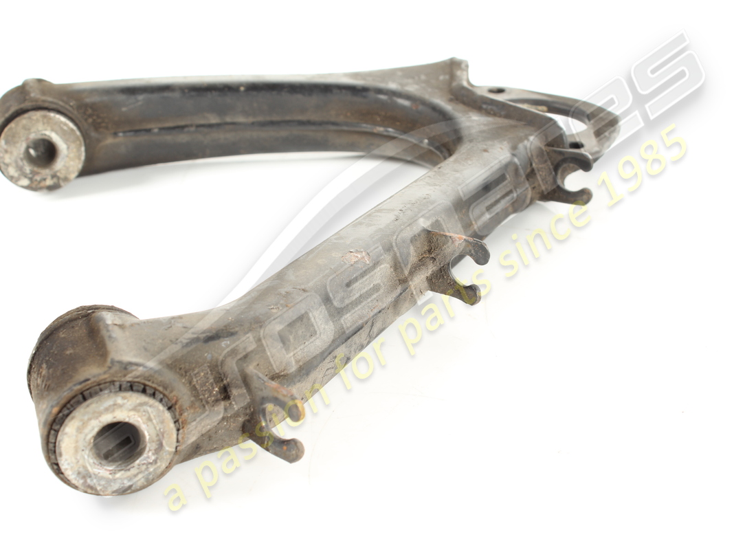 gebrauchter ferrari vorderer oberer aufhängungshebel. teilenummer 139493 (4)