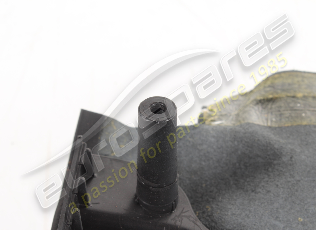 gebrauchte ferrari obere abdeckung - gültig für f1-. teilenummer 68097900 (7)