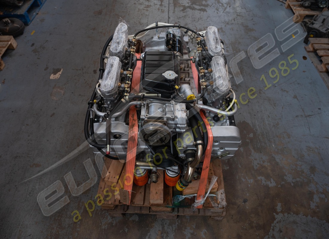 überholter ferrari 365 gt4 bb-motor und getriebe. teilenummer 109283 (7)