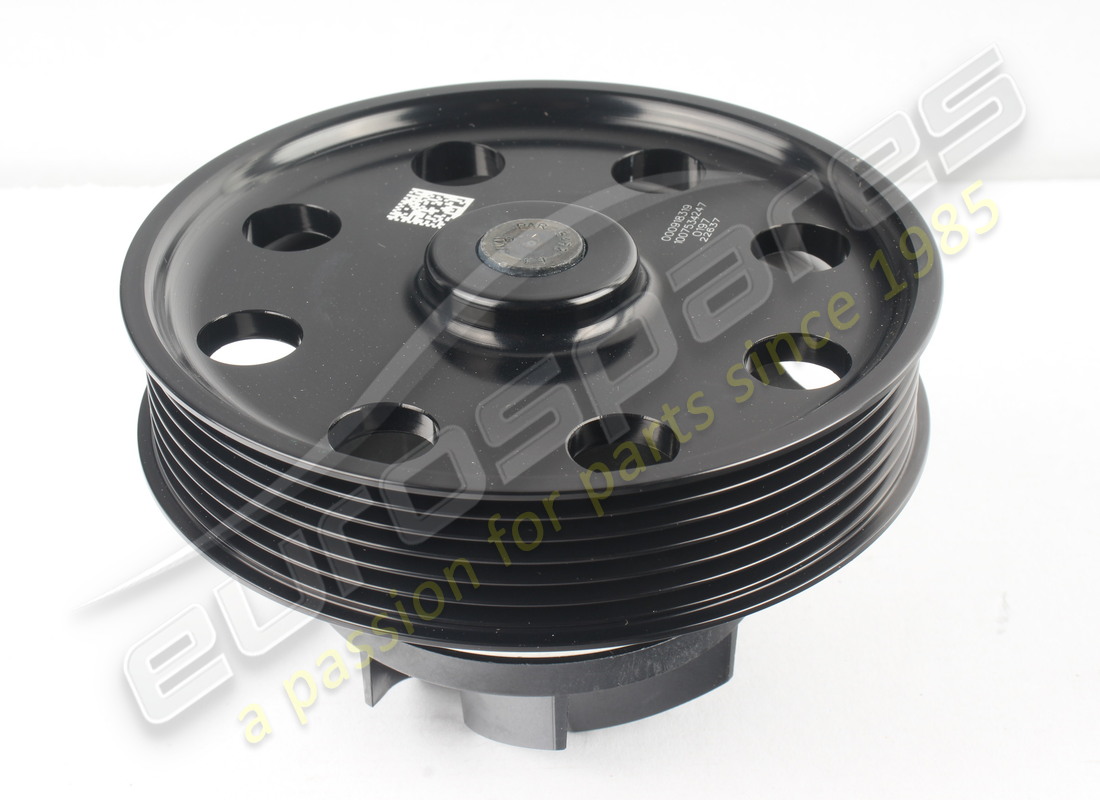 NEUE FERRARI WASSERPUMPE KOMPLETT. TEILENUMMER 918319 (2) neue ferrari wasserpumpe komplett. teilenummer 918319 (2)