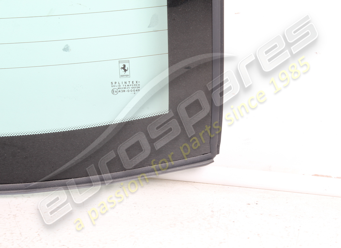 neues ferrari heckfensterglas. teilenummer 80549600 (3)