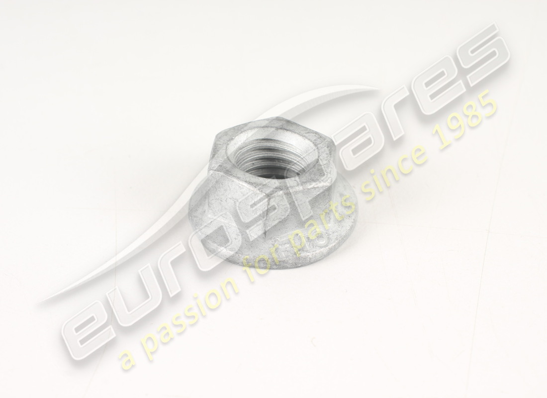 neue maserati mutter für hinteres differential. teilenummer 177018 (1)