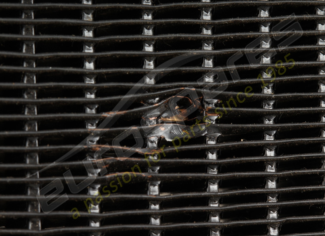gebrauchter ferrari wasserkühler. teilenummer 107497 (8)