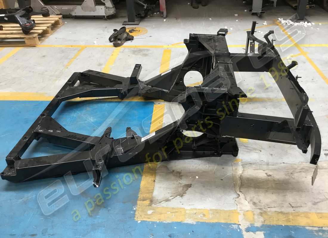 neuer ferrari hinterer hilfsrahmen. teilenummer 985280290 (8)