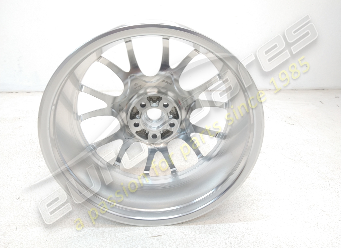 neue ferrari vorderradfelge. teilenummer 239705 (4)