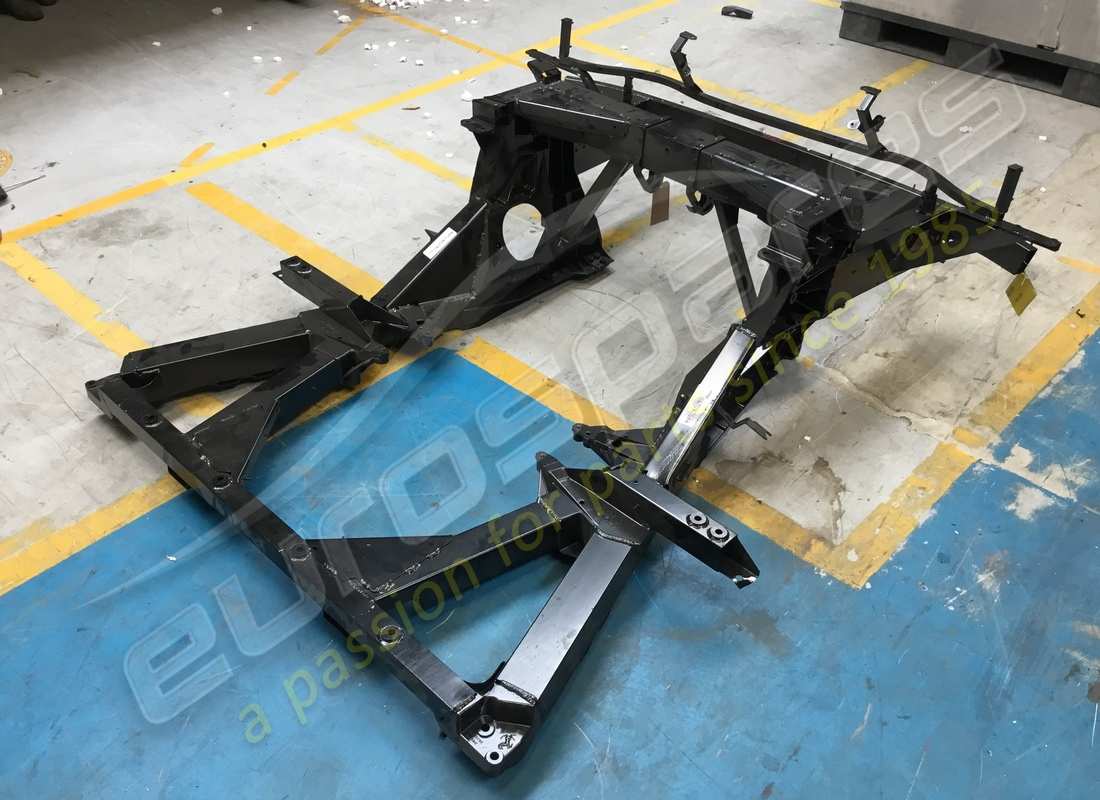 neuer ferrari hinterer hilfsrahmen. teilenummer 985280290 (6)