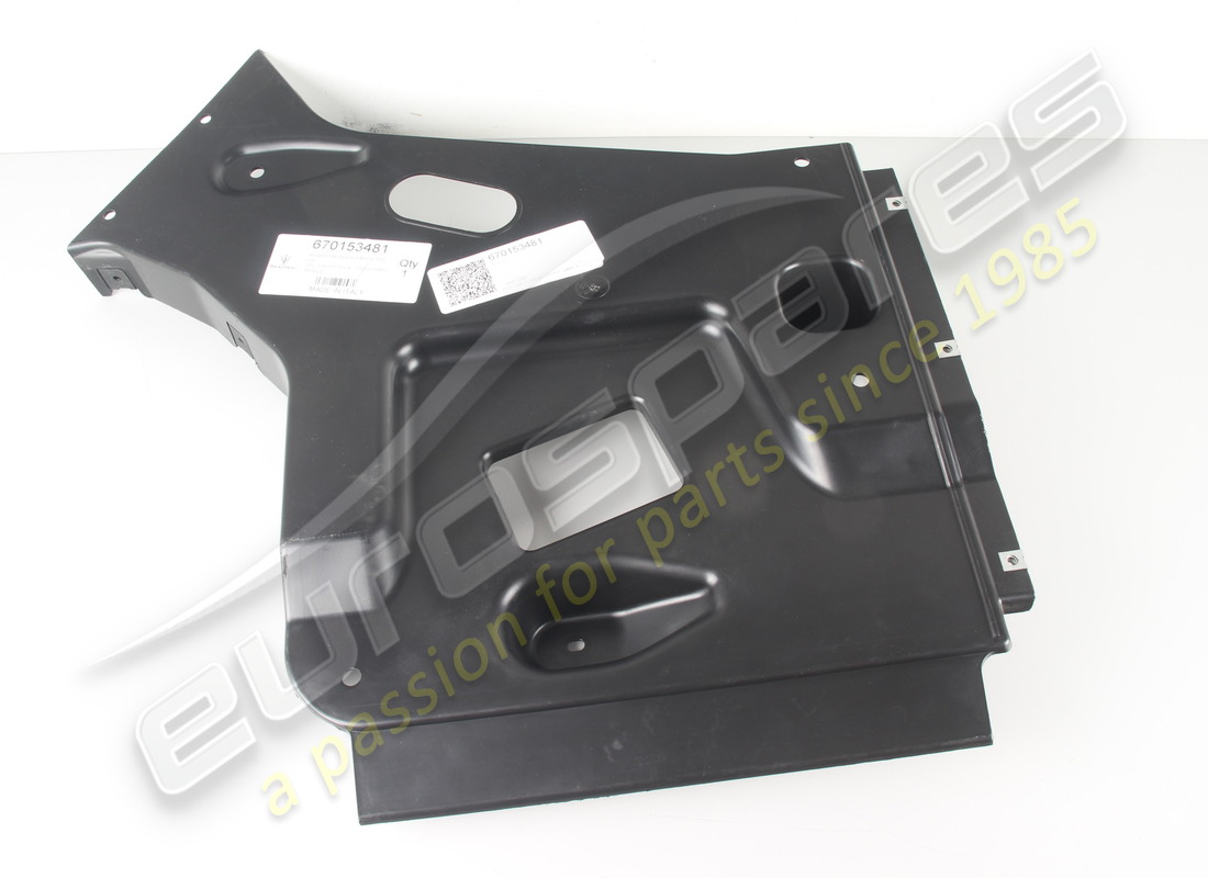 new maserati complete front rh aerodynamic shi. part number 670153481 (4)