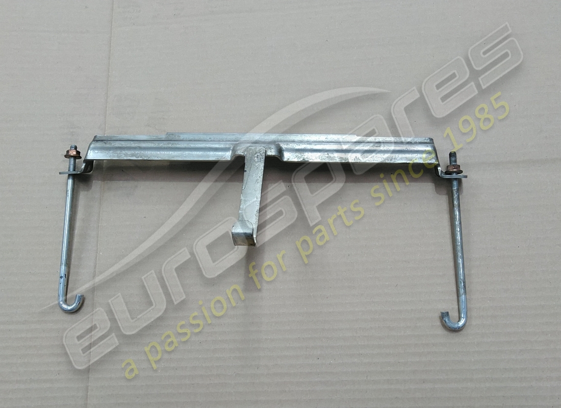 VERWENDETE Ferrari HALTERUNG. TEILENUMMER 85280000 (1)