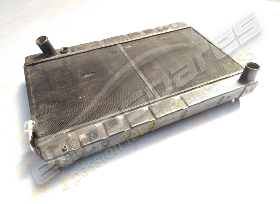 überholter ferrari wasserkühler. teilenummer 116286x (2)
