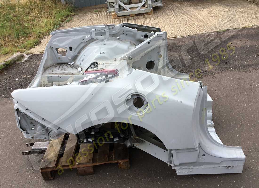 neu (sonstige) eurospares hinteres fahrgestell (lhd). teilenummer eap1373995 (3)